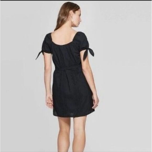Universal Threads Black Cotton Dress - Picture 2 of 6